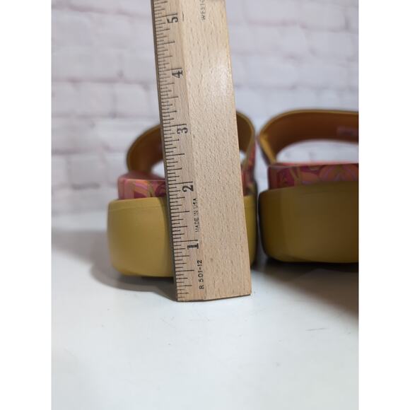 Adidas Farm Rio Adilette Platform Slides Sz 8 Victory Gold Tomato Red Pineapple - Picture 10 of 11